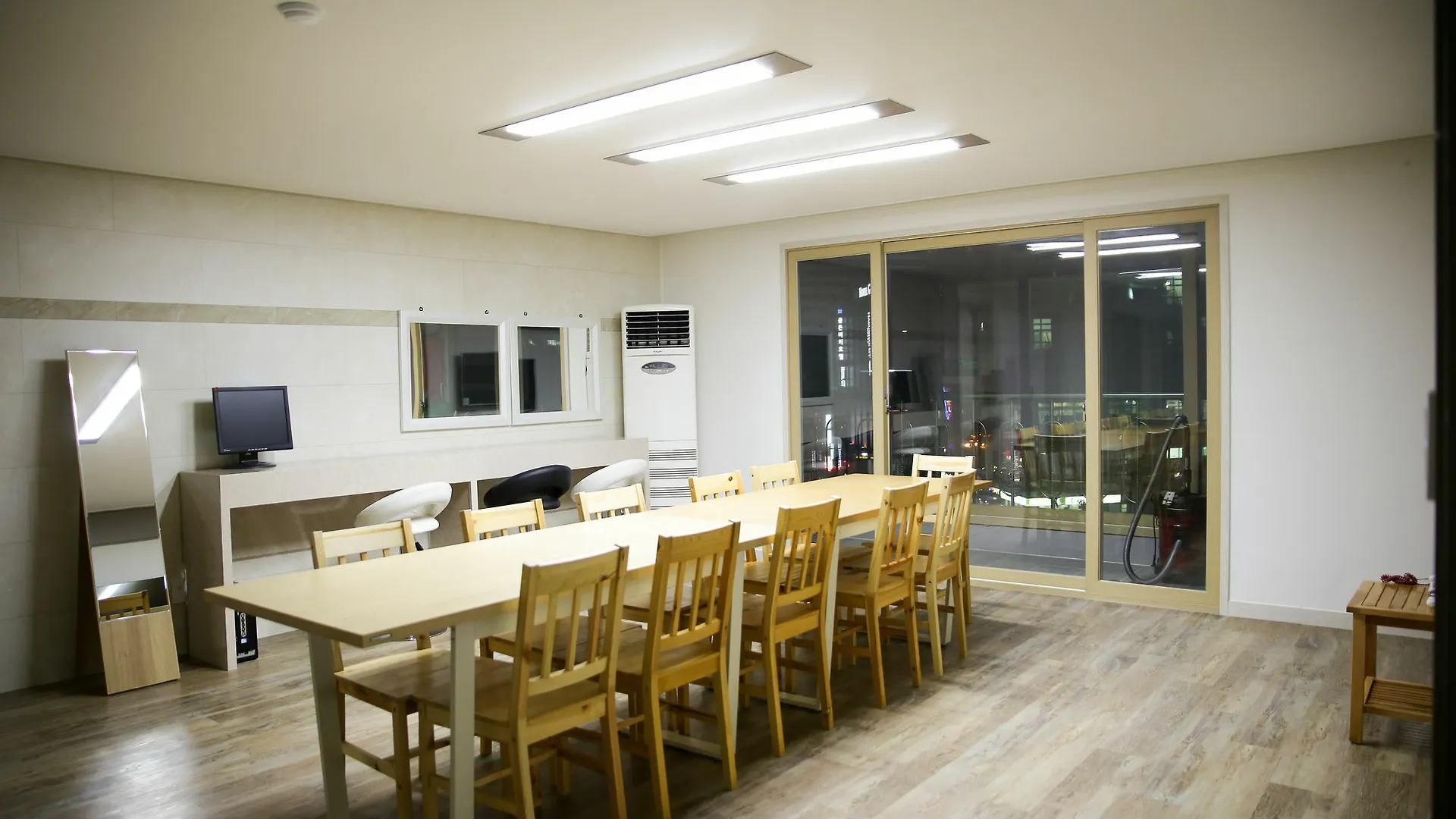 ビジネス ホテル ヘウンデ S 釜山広域市